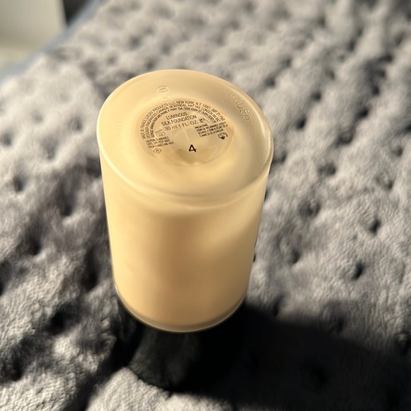 Armani Beauty Luminous Silk Perfect Glow Flawless Oil-Free
Foundation NEW 4 - Picture 5 of 5